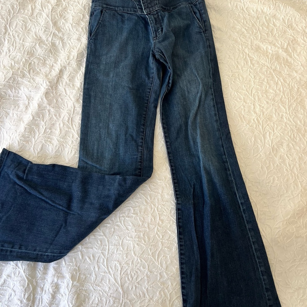 Women's Blue Jeans